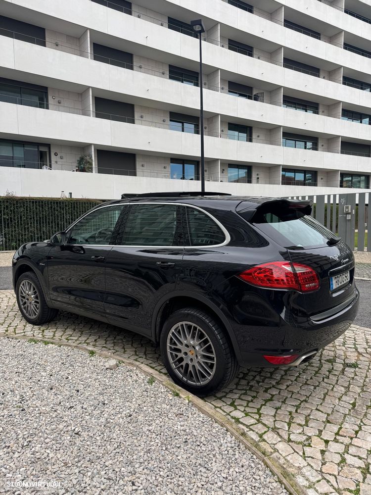 Porsche Cayenne II Platinum Edition - 9