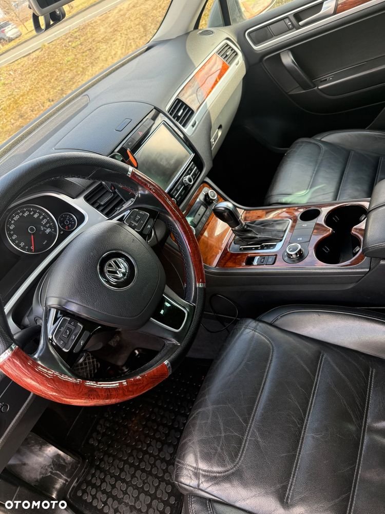 Volkswagen Touareg 3.0 V6 TDI BMT - 18