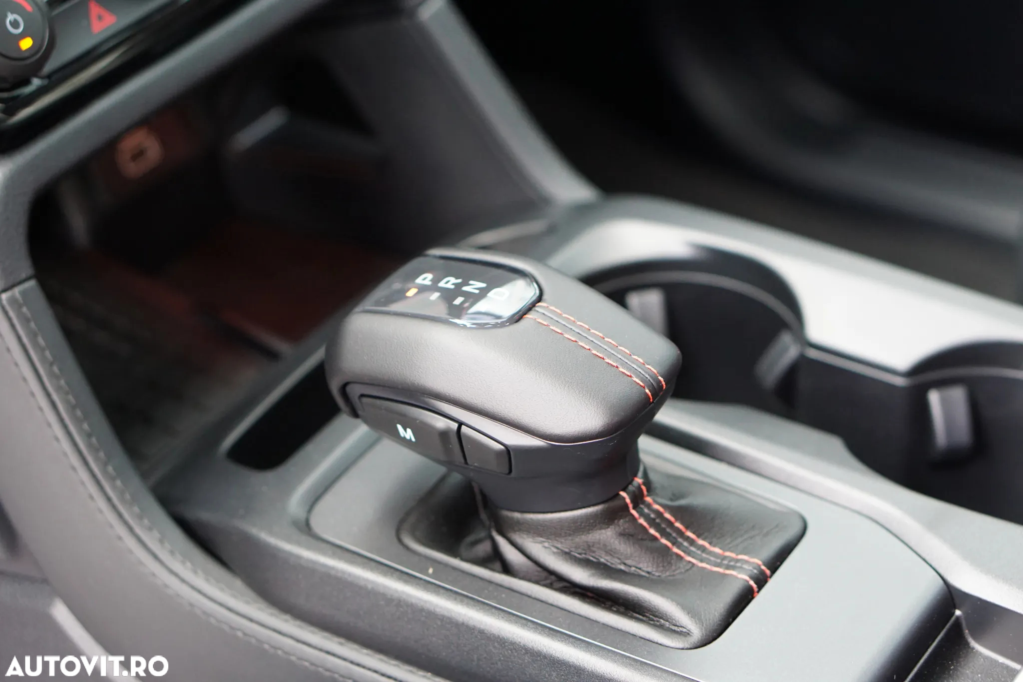 Ford Ranger Pick-Up 3.0 EcoBoost 288 CP 4x4 Cabina Dubla Raptor Aut. - 9