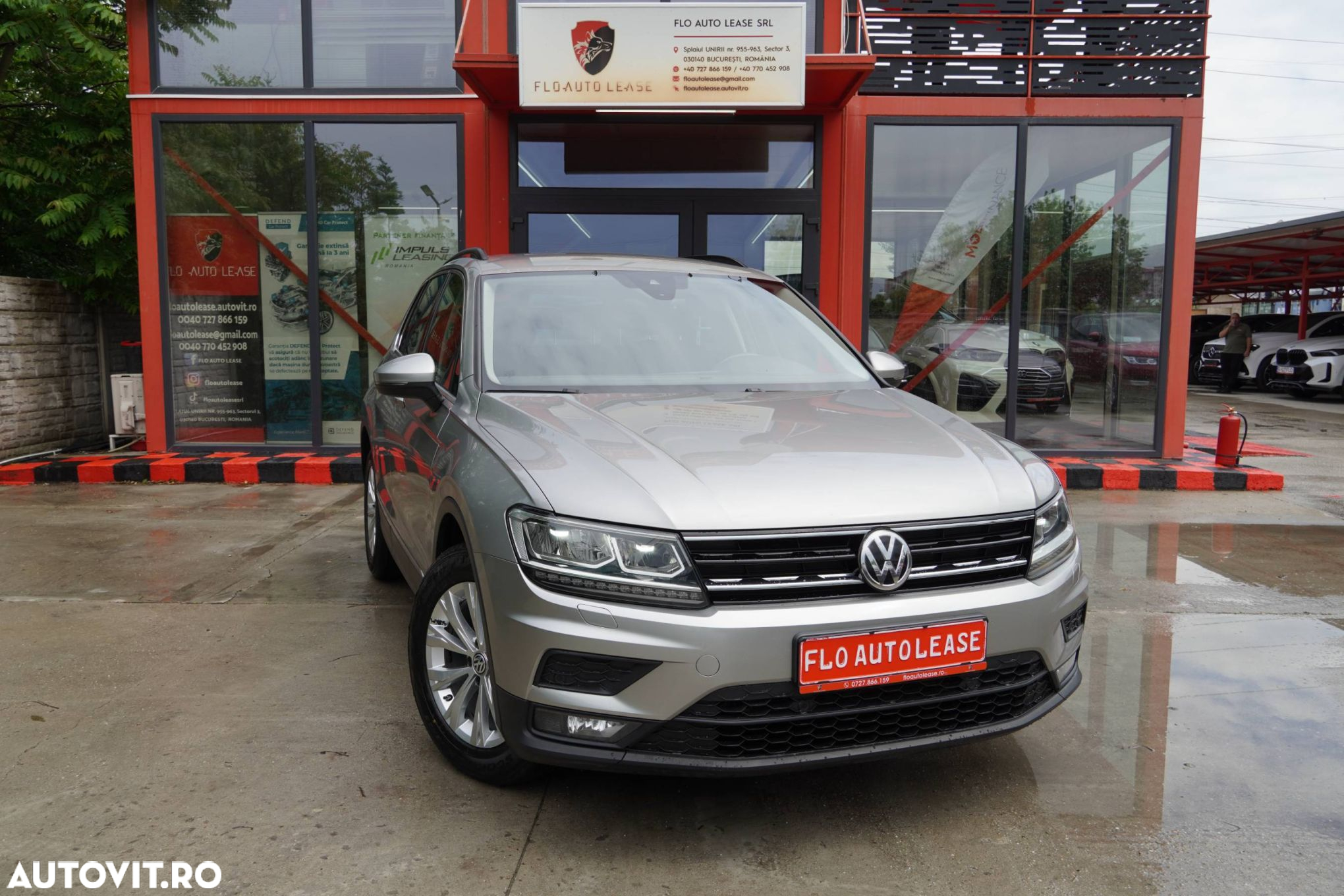 Volkswagen Tiguan - 2