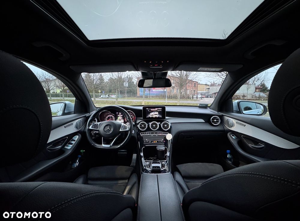 Mercedes-Benz GLC - 13
