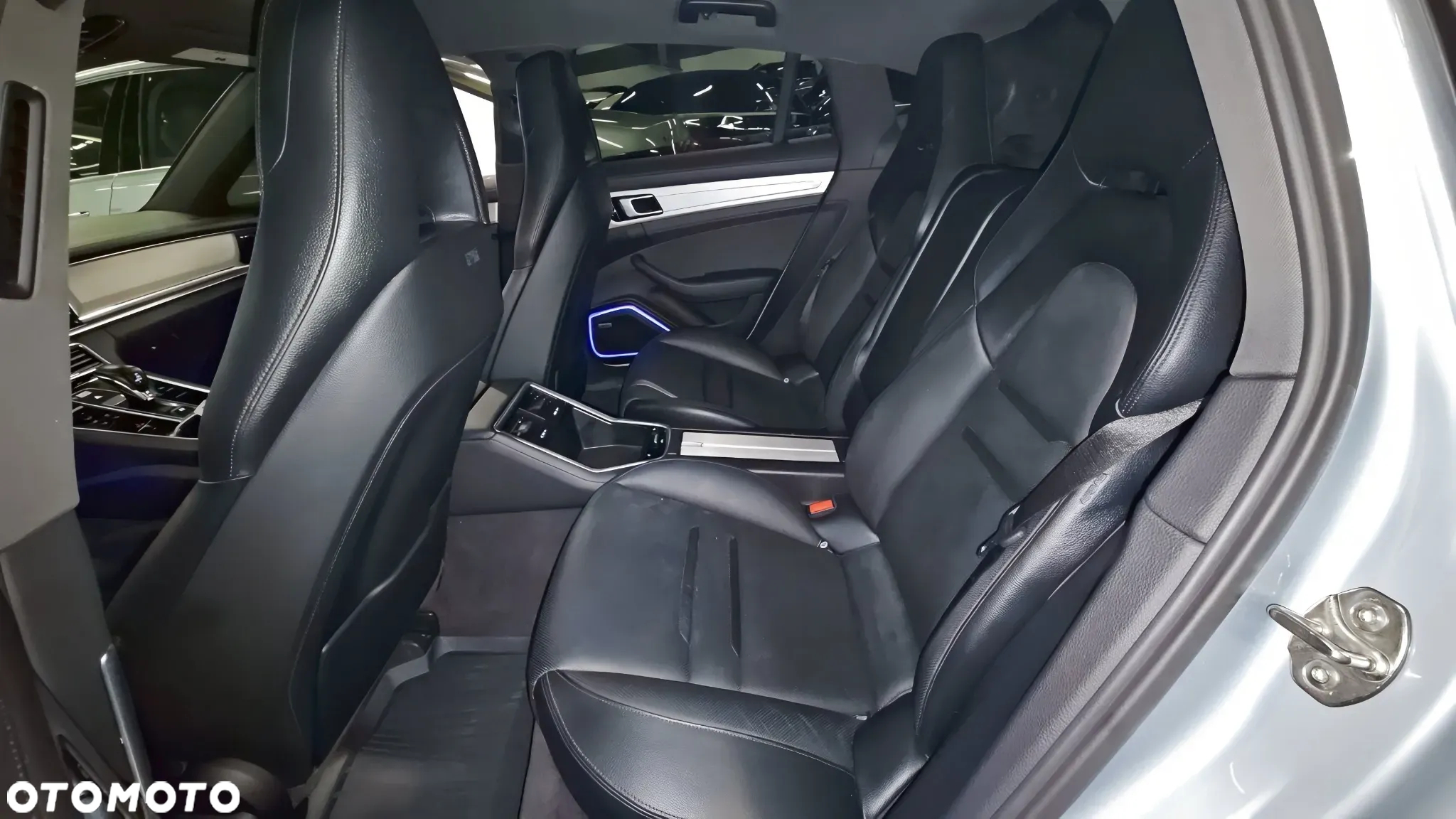 Porsche Panamera 4S E-Hybrid Sport Turismo - 9