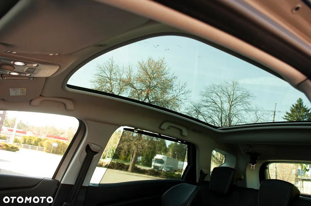 Renault Scenic ENERGY TCe 130 INTENS - 25