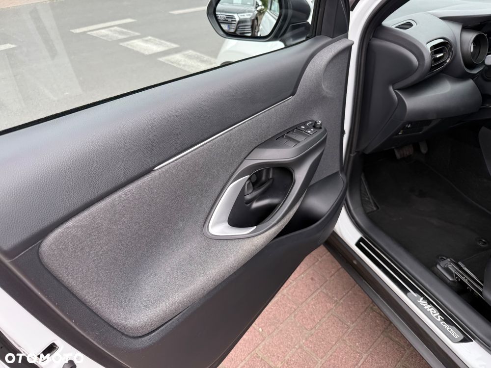 Toyota Yaris Cross - 14