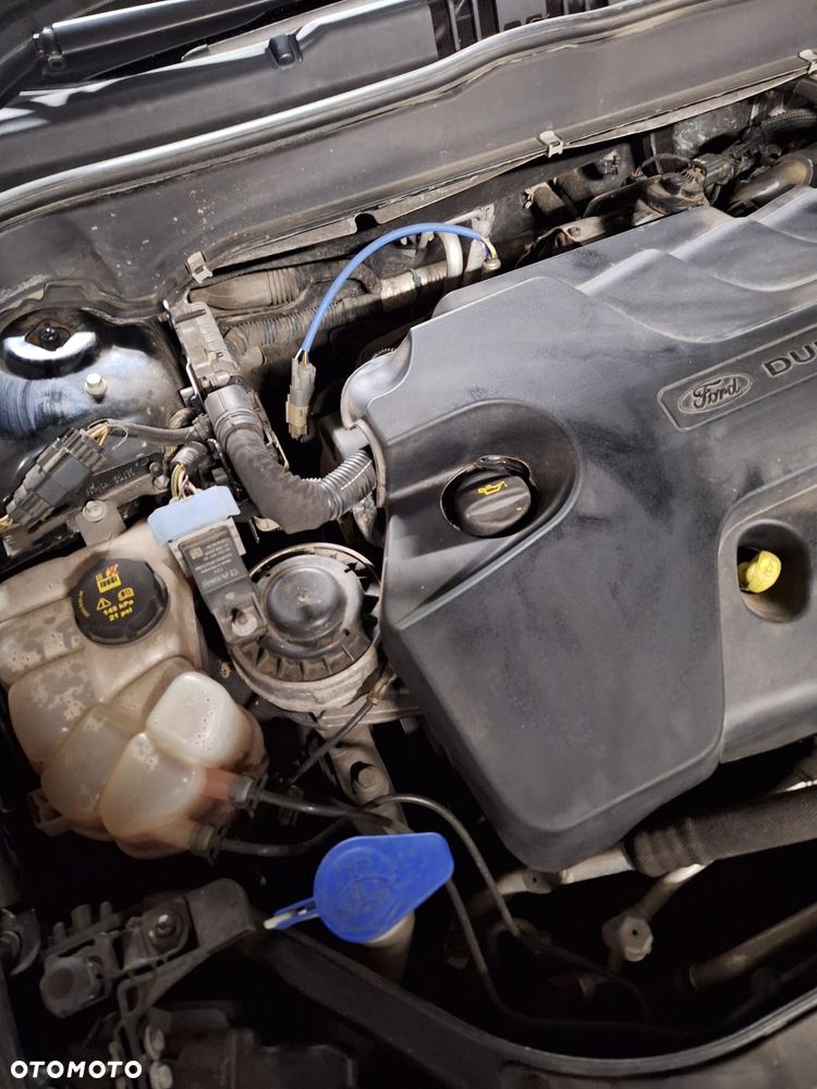 Ford Mondeo 2.0 TDCi Trend PowerShift - 23