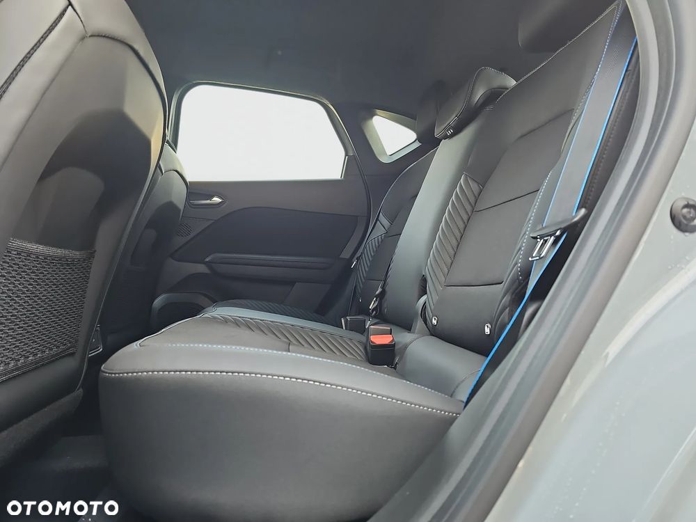 Renault Captur - 24