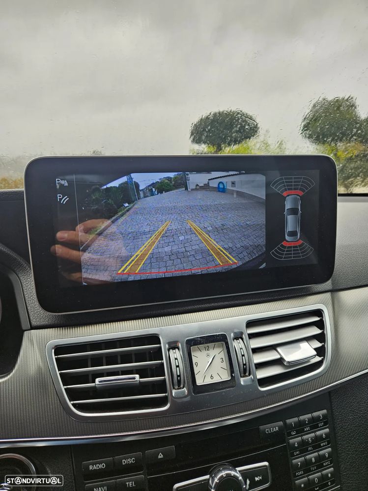 Mercedes-Benz E 300 Bluetec Hybrid Avantgarde - 11