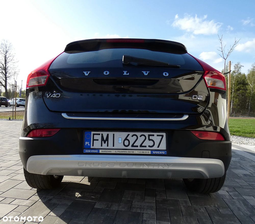 Volvo V40 Cross Country D2 Drive-E Momentum - 35