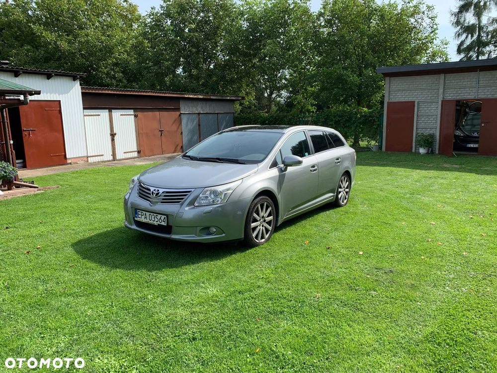 Toyota Avensis 2.2 D-4D Prestige - 1