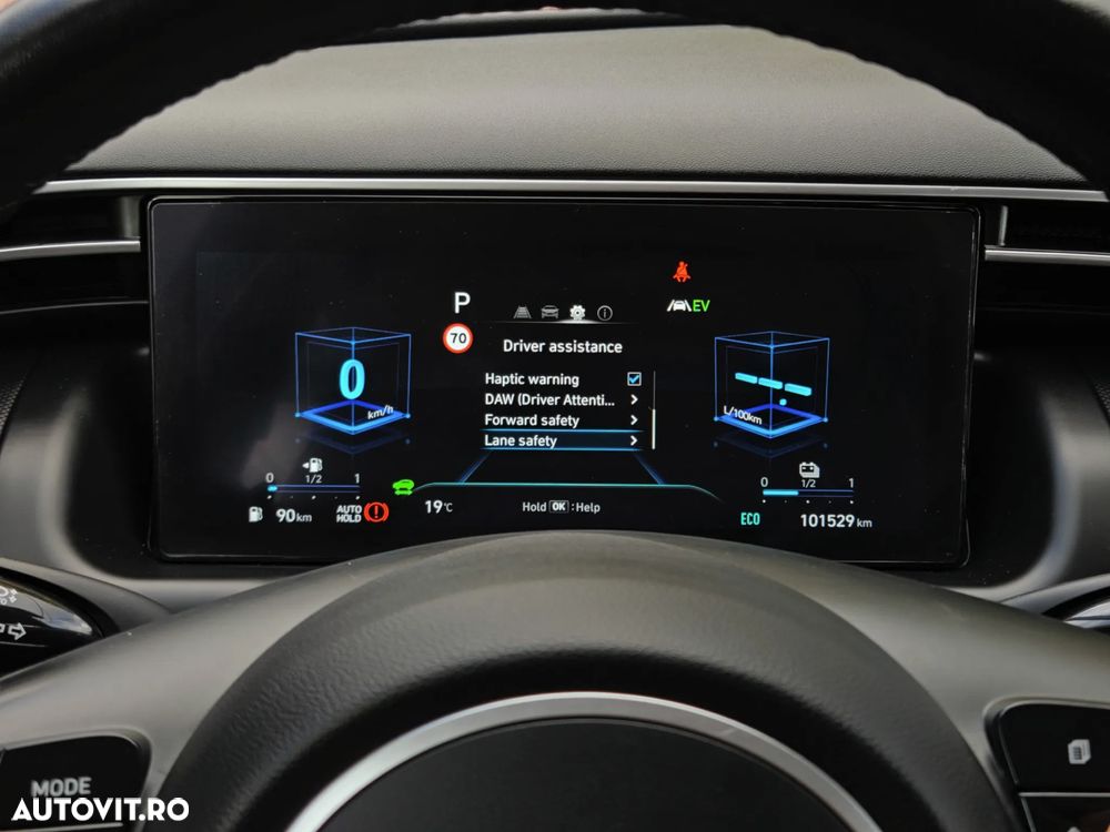 Hyundai Tucson 1.6 T-GDi HEV 2WD Select - 17