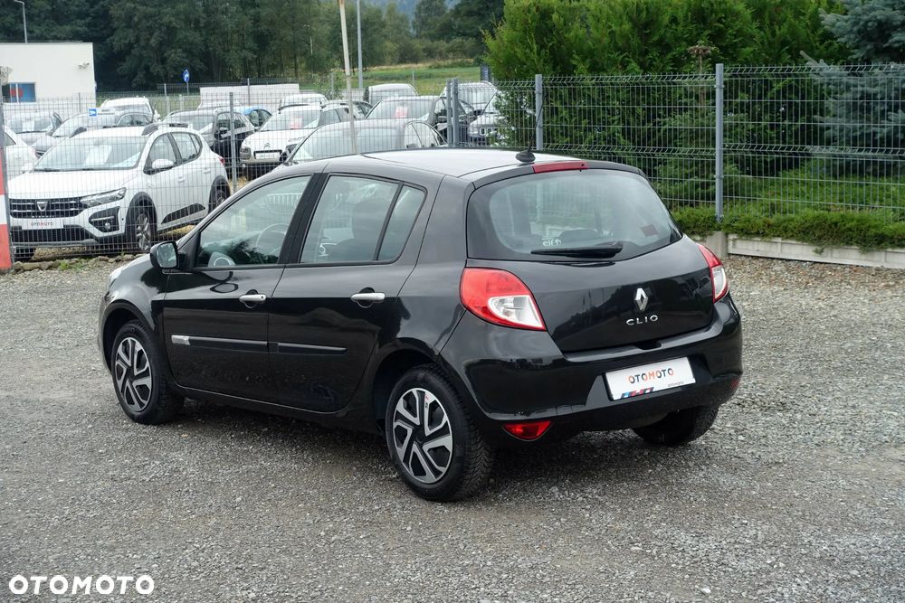 Renault Clio 1.2 16V 75 Dynamique - 5