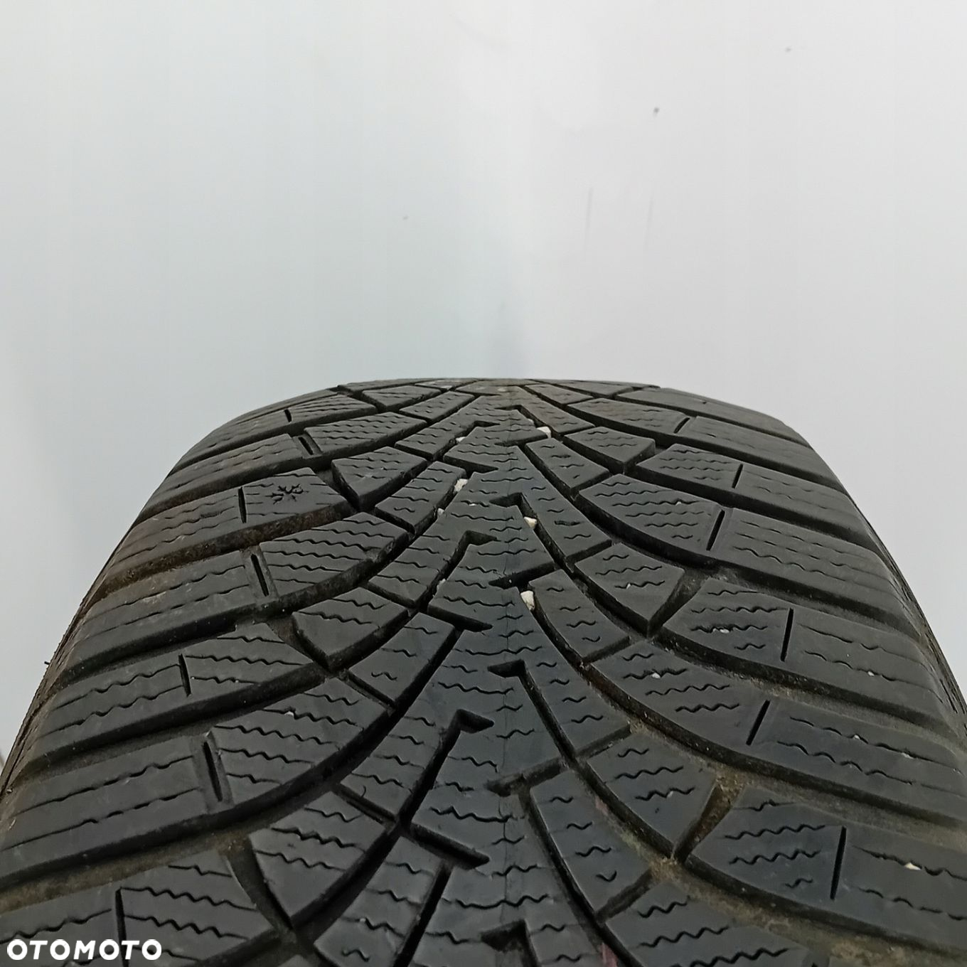 2x 205/60R16 opony zimowe Goodyear Ultragrip 9 86437 - 3