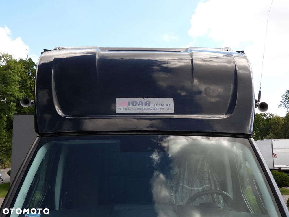 Iveco DAILY 35S18 KONTENER WINDA 8 PALET WEBASTO TEMPOMAT NAWIGACJA LEDY PNEUMATYKA KLIMATYZACJA  180KM - 16