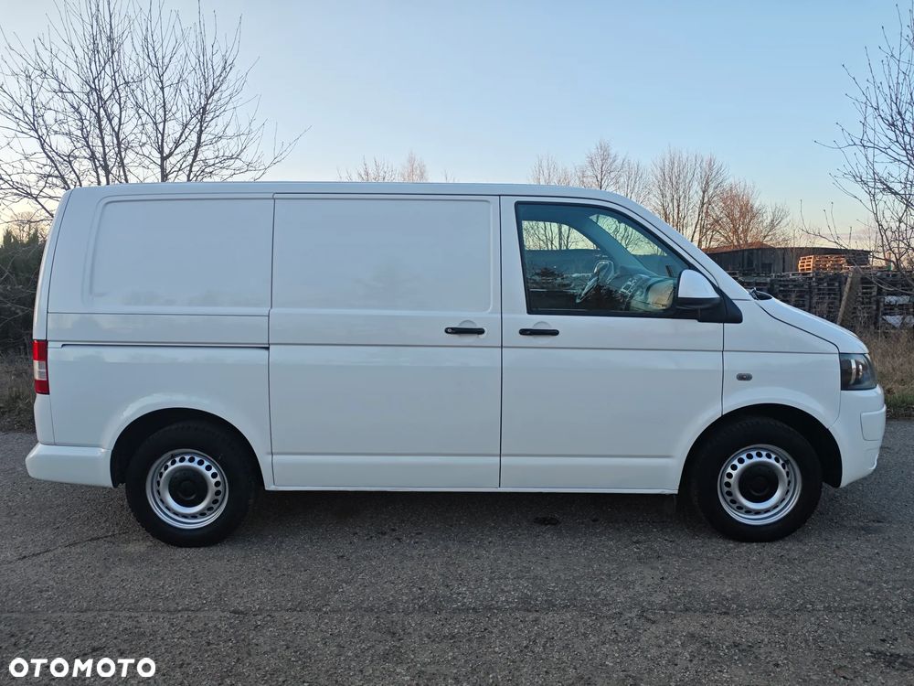 Volkswagen TRANSPORTER T5 - 11
