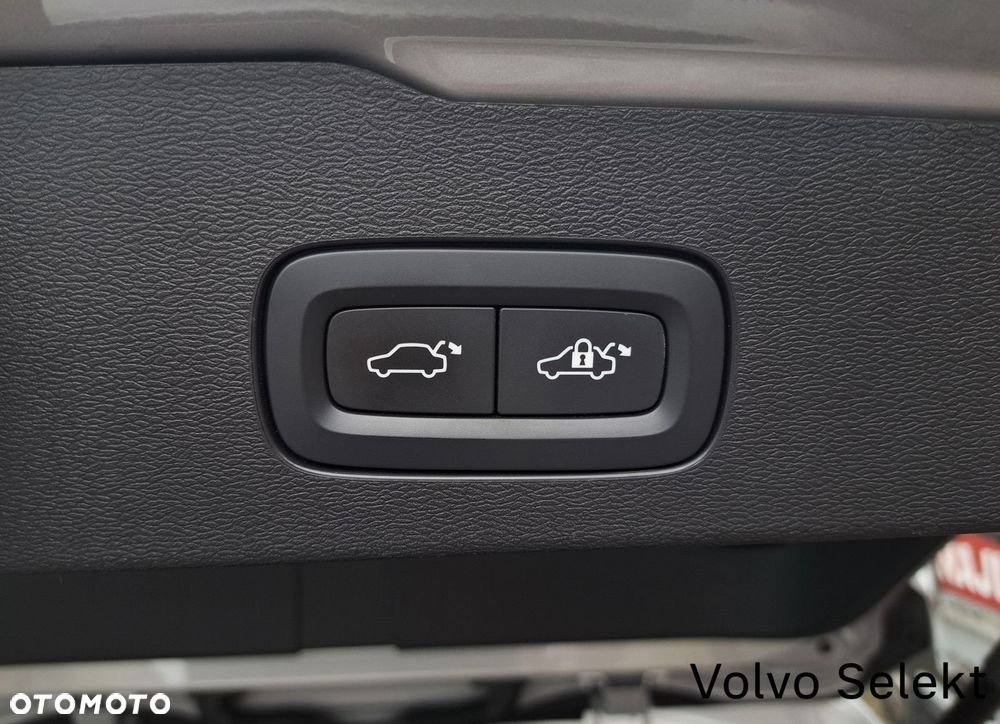 Volvo V60 Cross Country - 29
