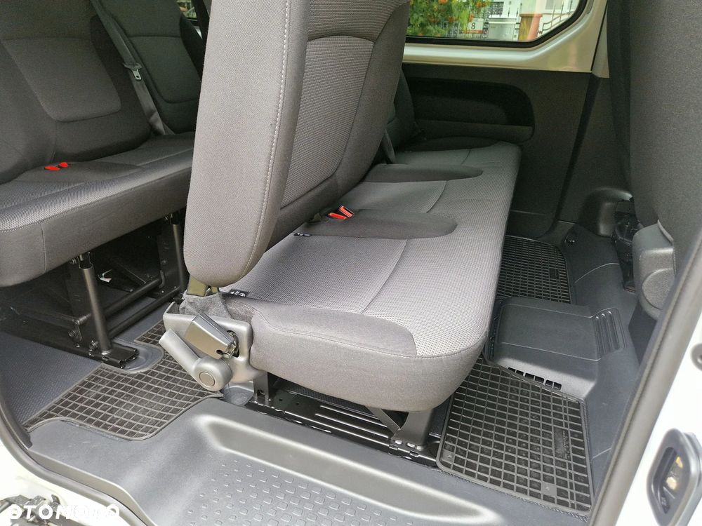 Renault Trafic 2.0 dCi - 34