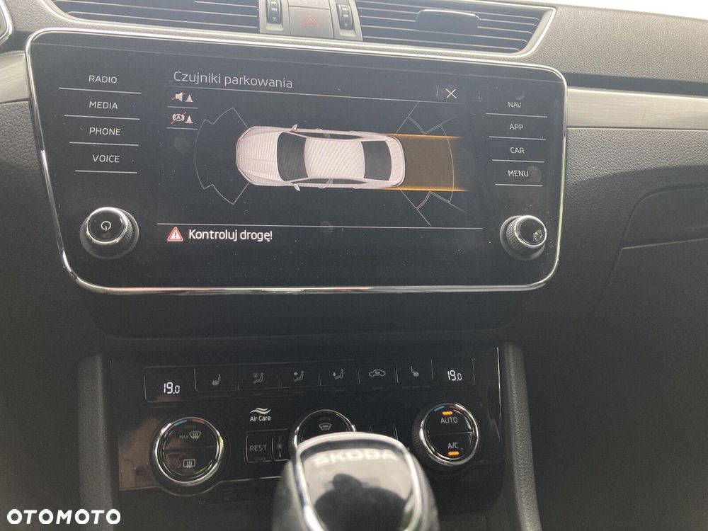 Skoda Superb 2.0 TSI Style DSG - 20