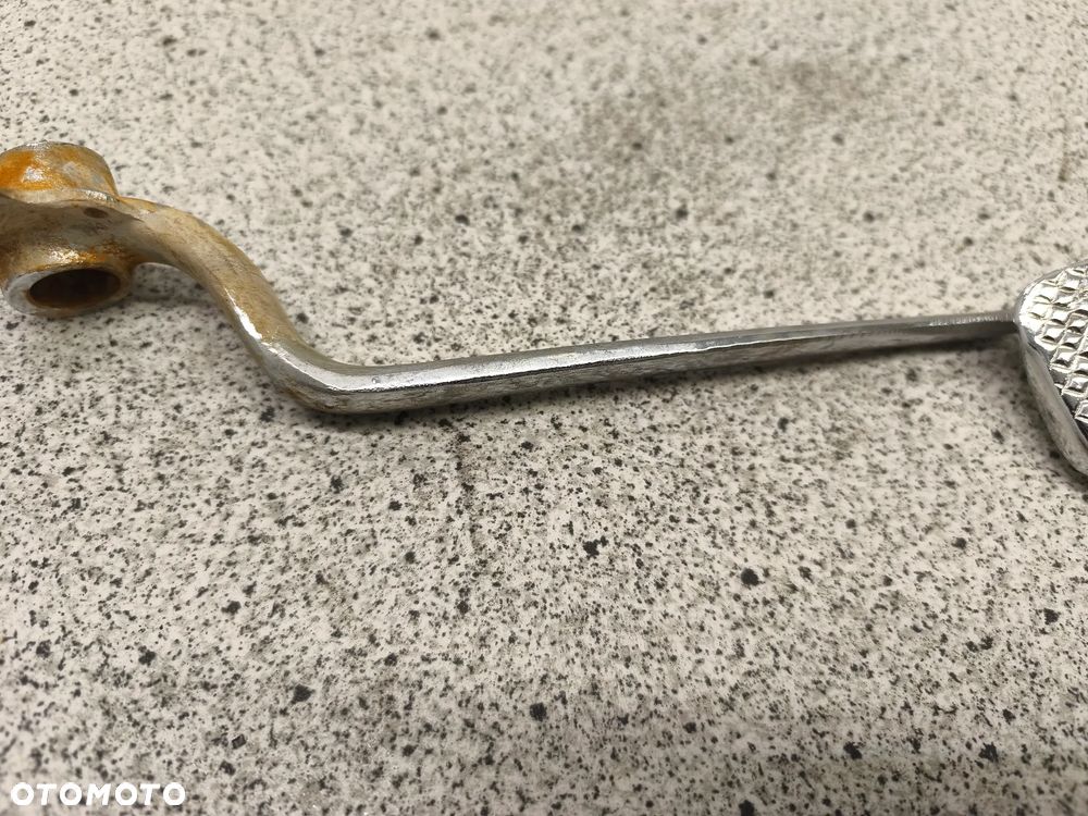 Dźwignia hamulcowa, pedał hamulca tył Suzuki GT 250 GT250 - 3