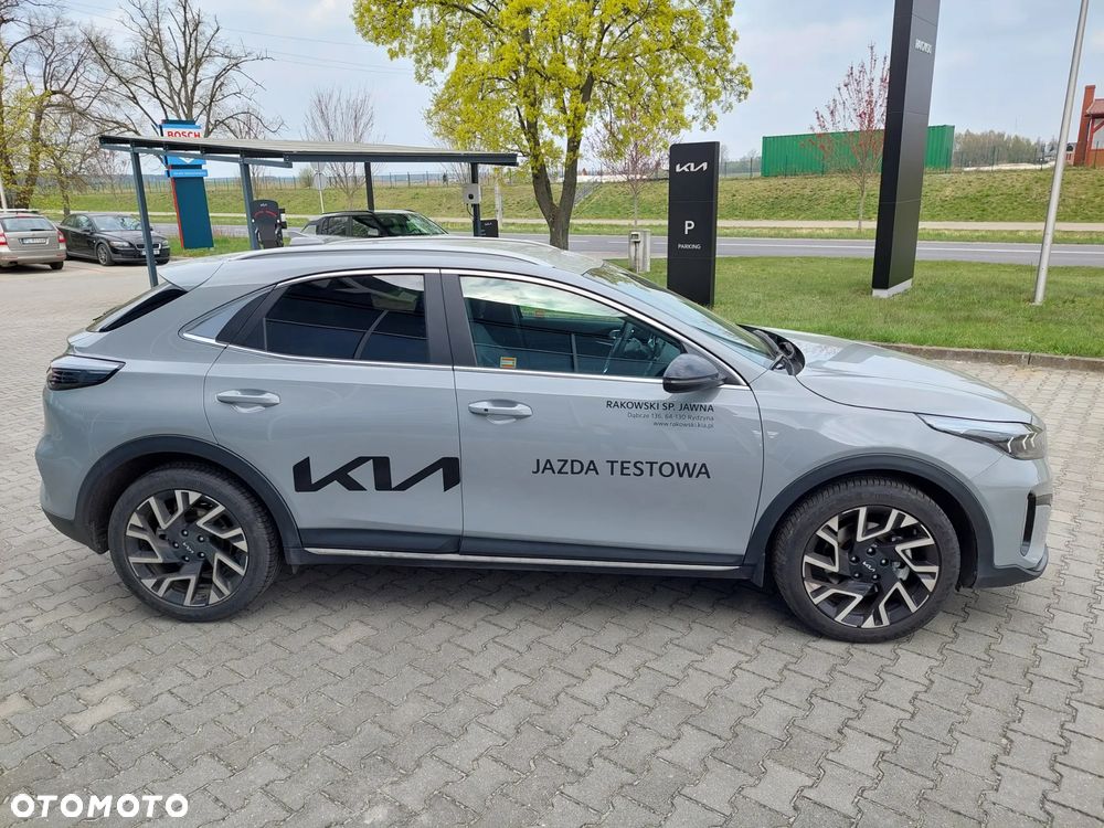 Kia XCeed 1.6 T-GDI Tribute DCT - 6