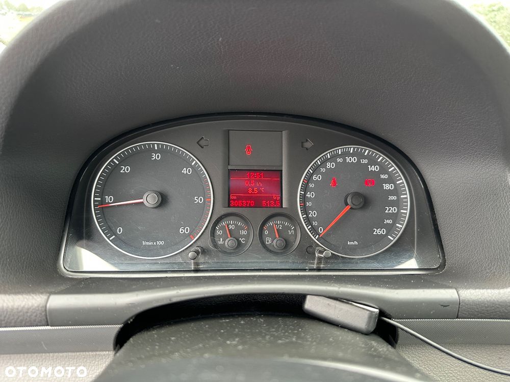 Volkswagen Touran 1.9 TDI Conceptline - 11