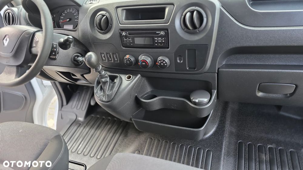 Renault Master - 20