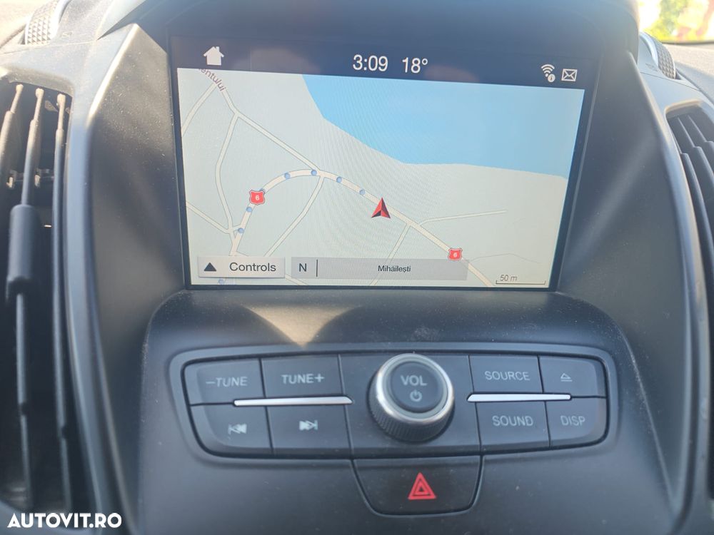 Ford Kuga - 2