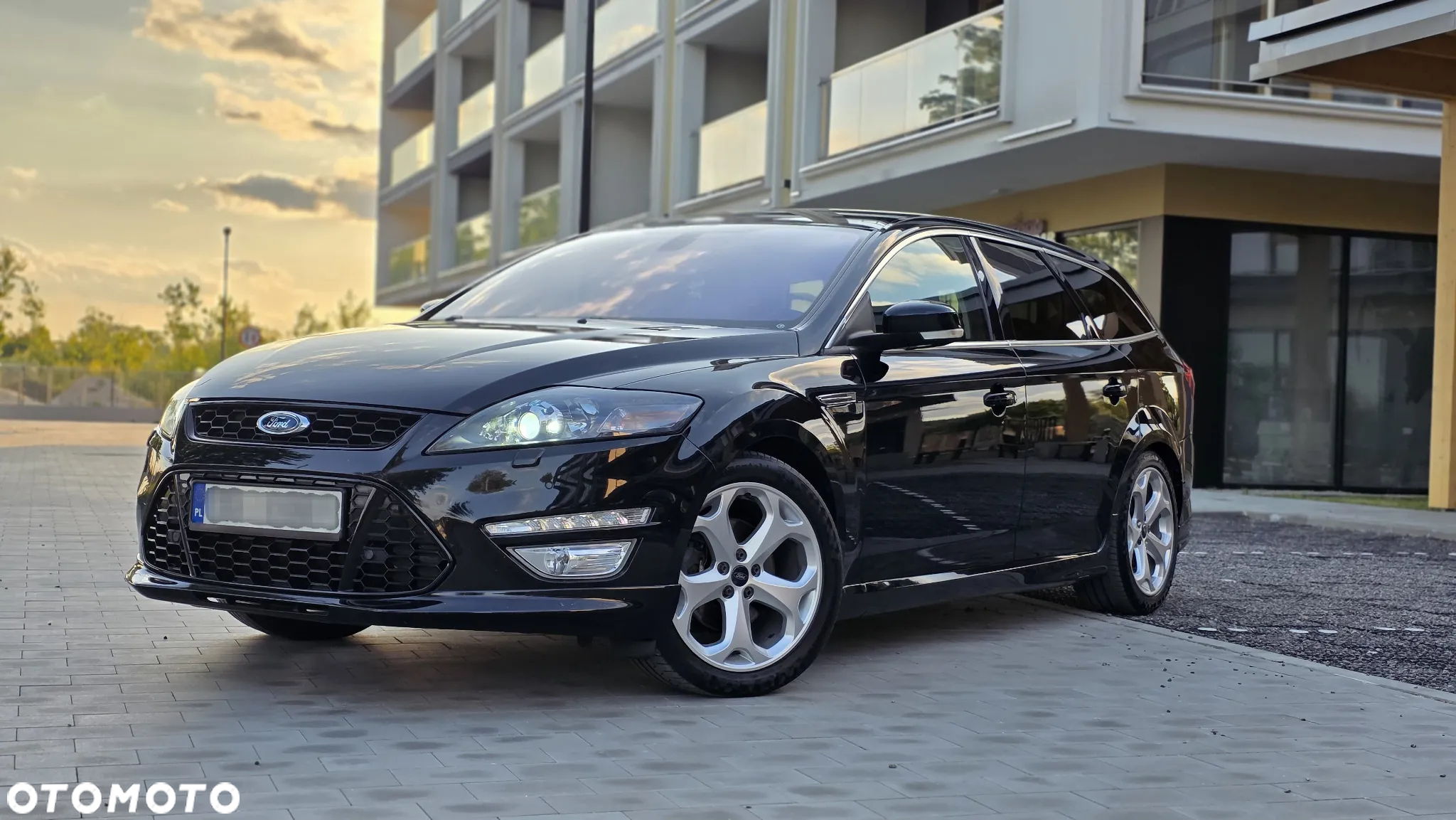 Ford Mondeo - 17