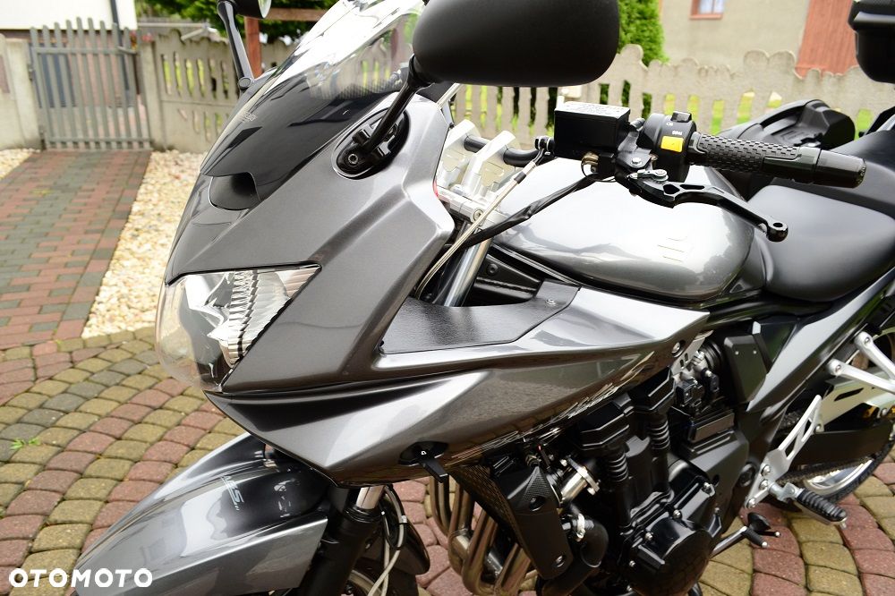 Suzuki Bandit - 34