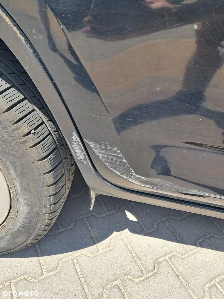 Toyota RAV4 - 7