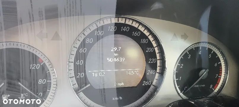 Mercedes-Benz Klasa C 180 K BlueEff Avantgarde - 10