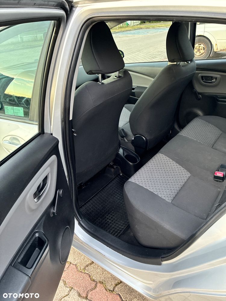 Toyota Yaris 1.33 Active - 17