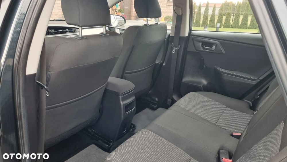 Toyota Auris 1.6 Valvematic Comfort - 26