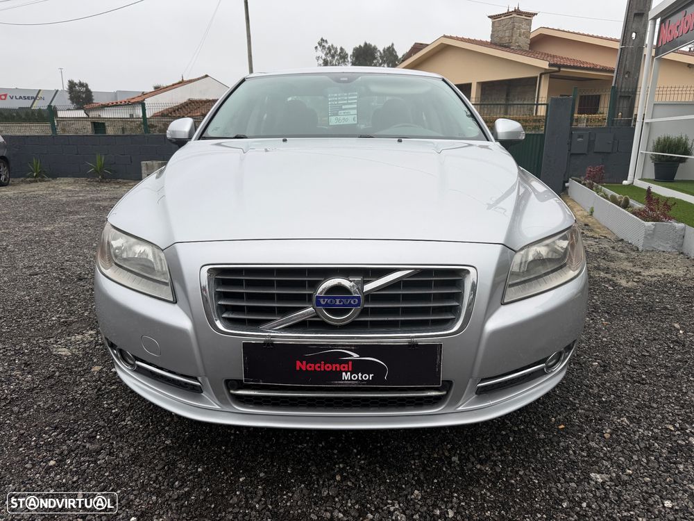 Volvo S80 2010 photo 3