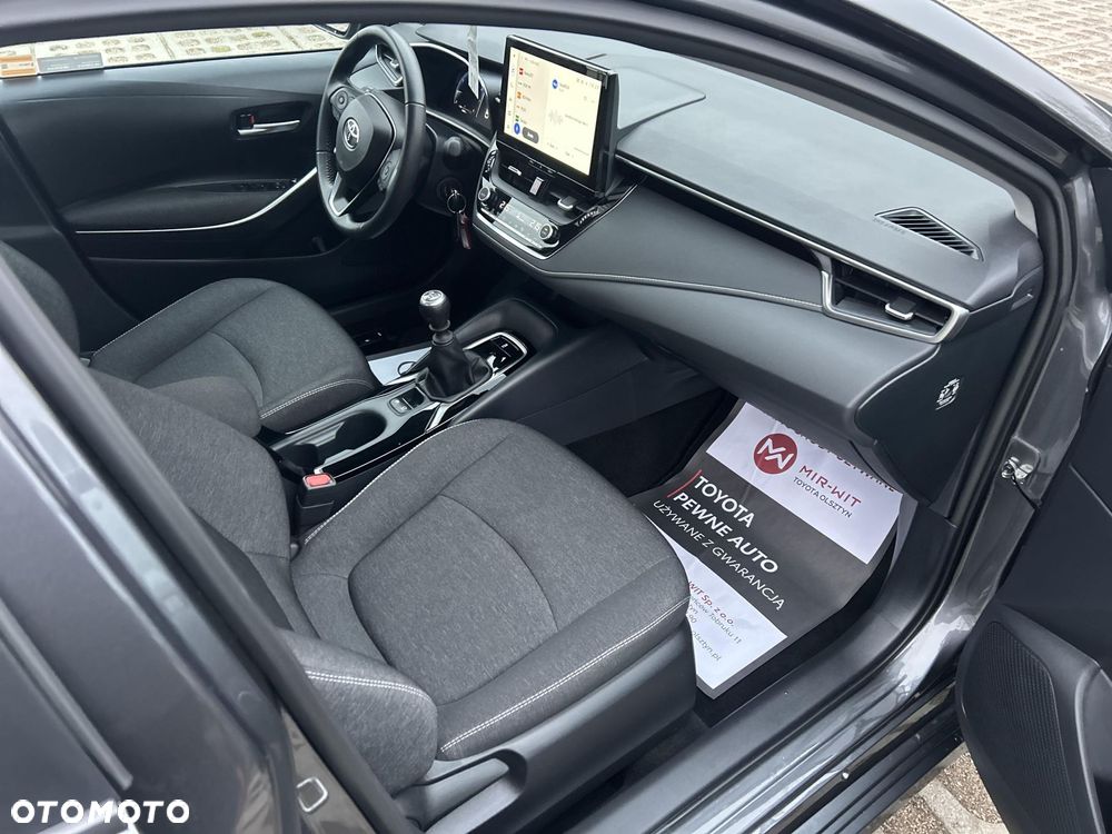 Toyota Corolla - 30