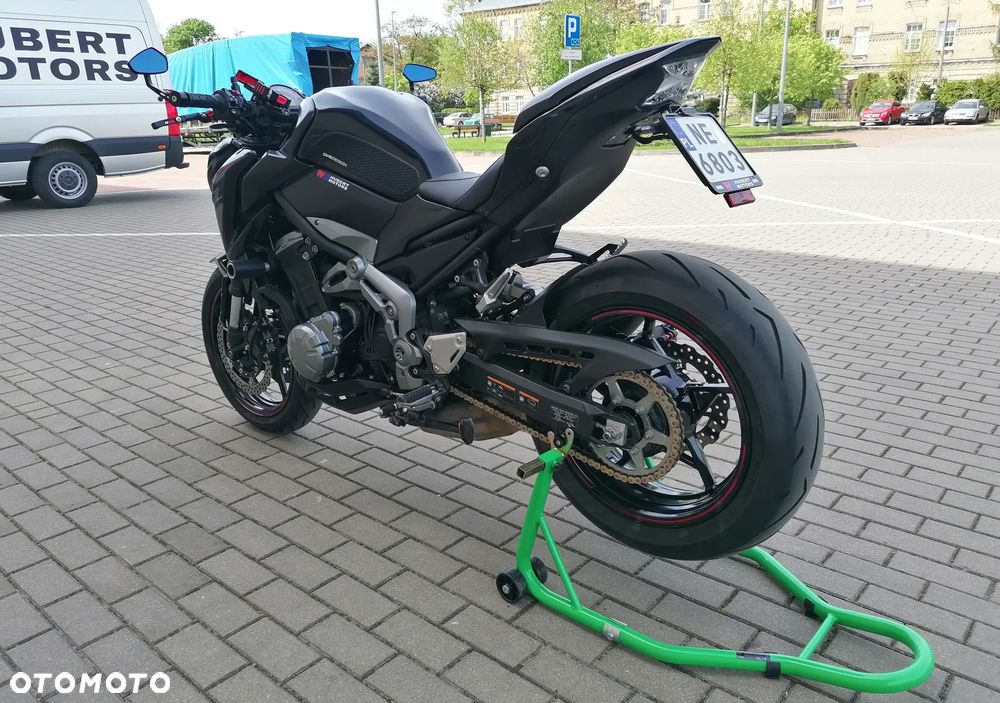 Kawasaki Z 900 - 5