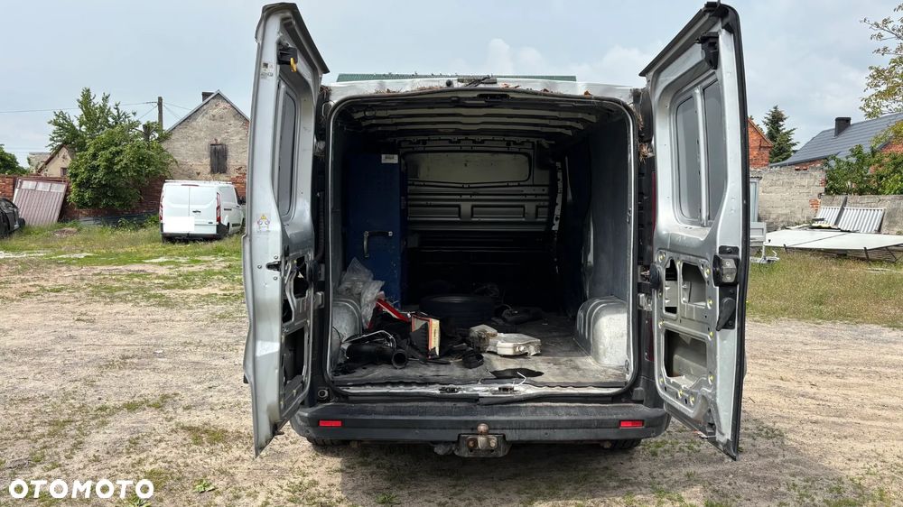 Opel VIVARO - 12