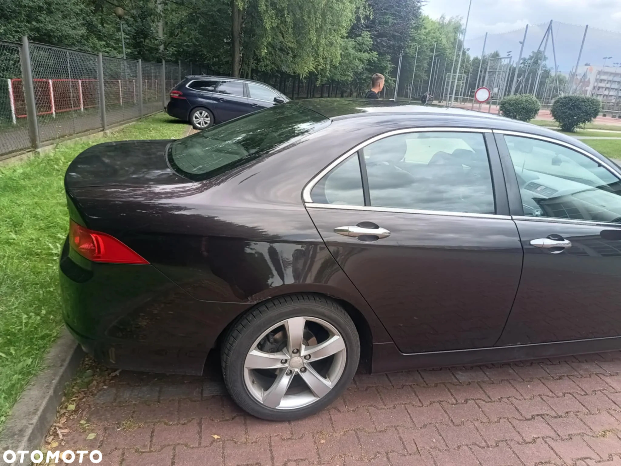 Honda Accord 2.0 Executive - 7