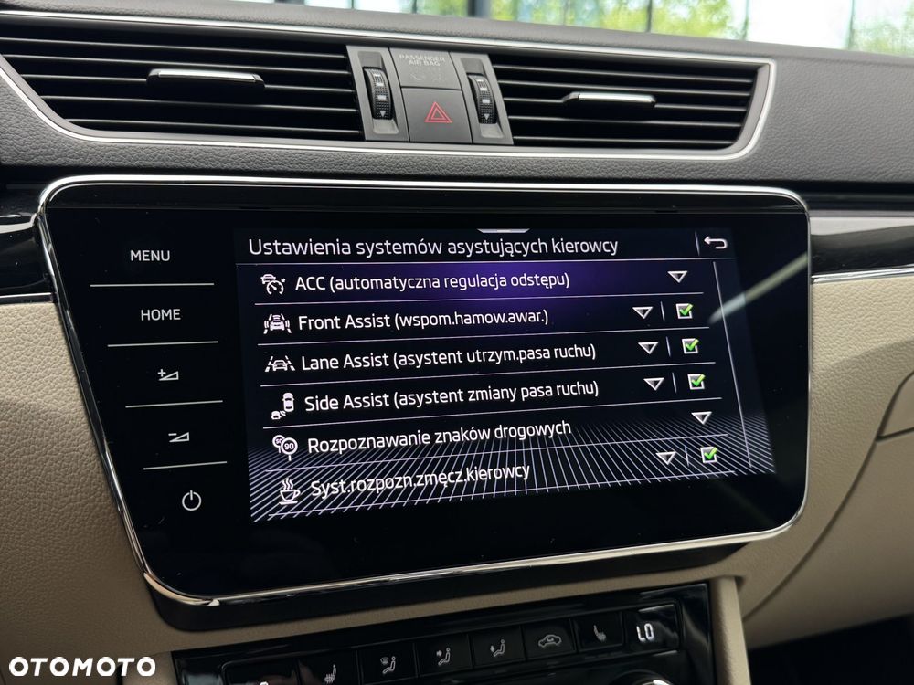 Skoda Superb 2.0 TSI 4x4 L&K DSG - 35
