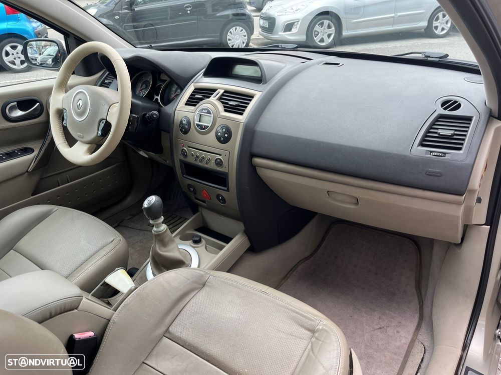 Renault Mégane Break 1.5 dCi Privilège Luxe - 13