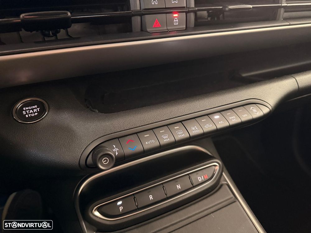 Jeep Avenger 1.2 e-Hybrid Altitude DCT - 22