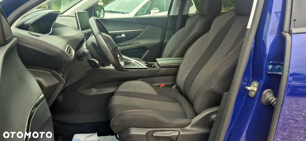 Peugeot 3008 1.2 PureTech Active Pack S&S - 39