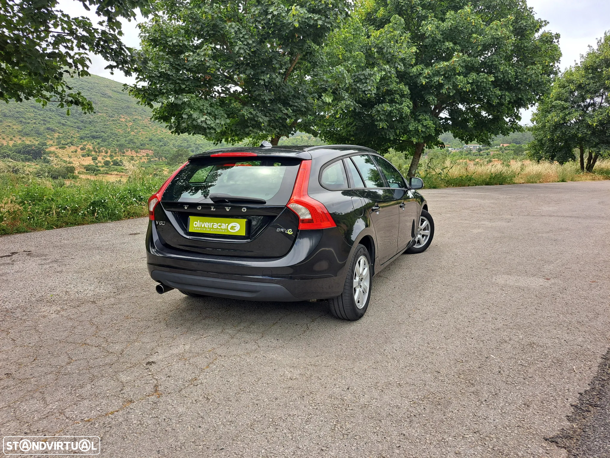 Volvo V60 1.6 D2 Drive Momentum Start/Stop - 27