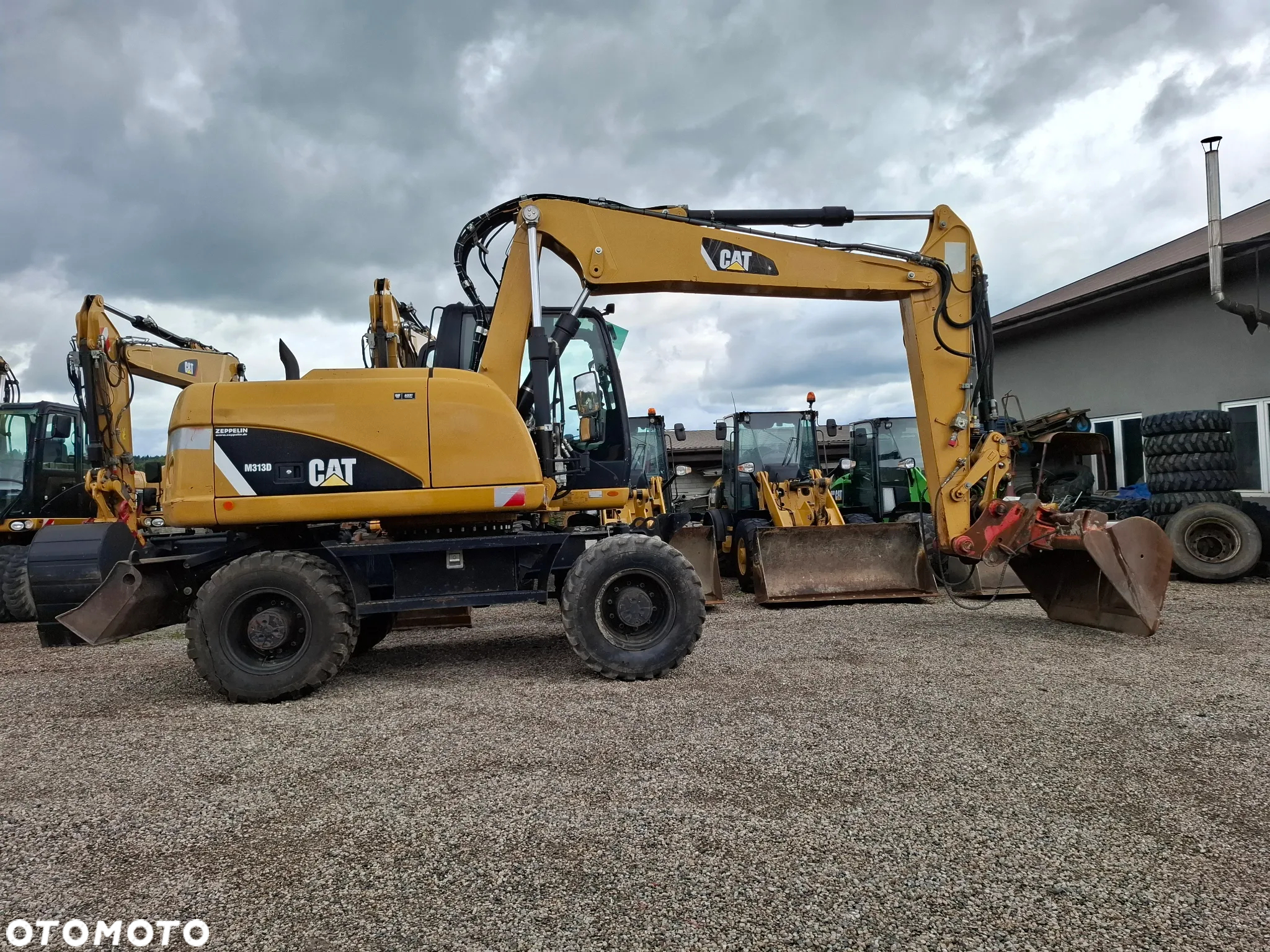 Caterpillar CAT M 313D - 9