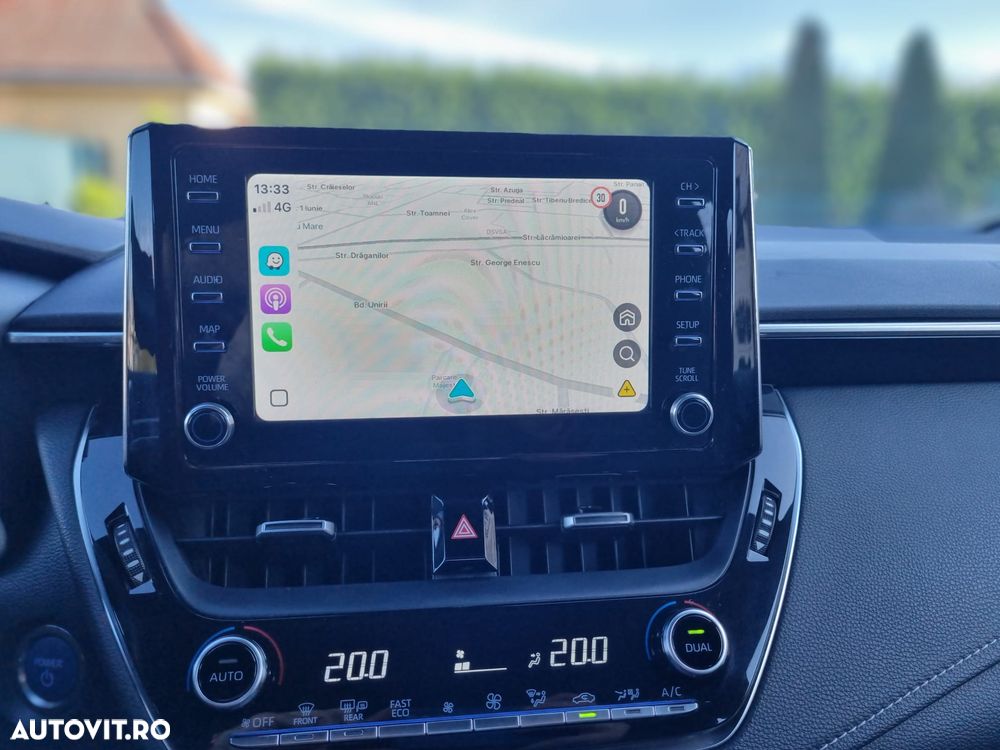 Toyota Corolla 1.8 Hybrid Touring Sports Business Edition - 25