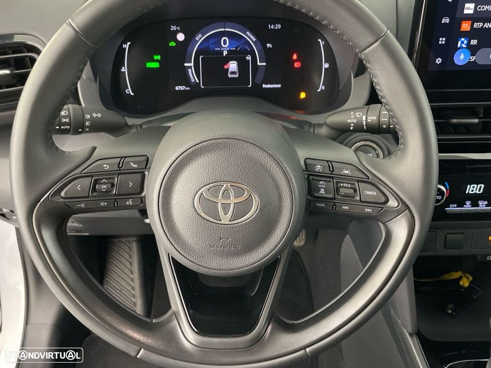 Toyota Yaris Cross 1.5 HDF Luxury - 14