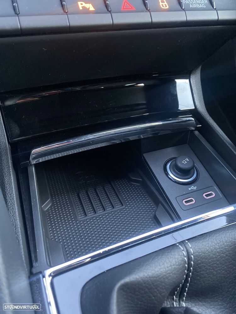 Skoda Karoq 1.0 TSI Sportline - 17