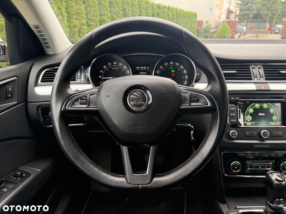 Skoda Superb 2.0 TDI Business DSG - 20
