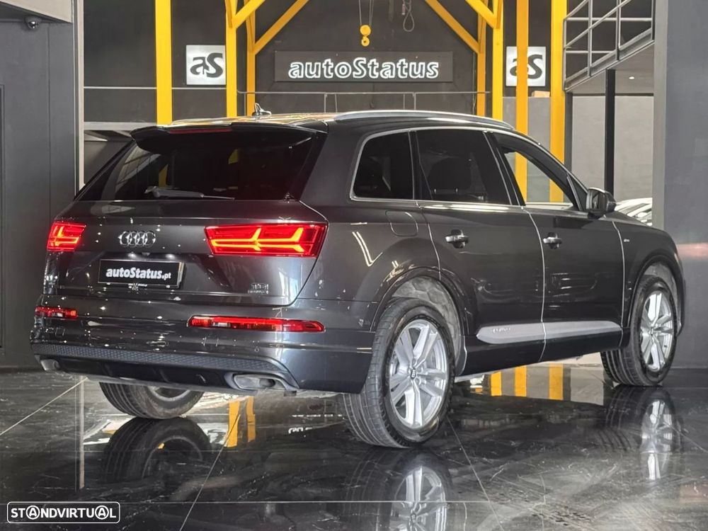 Audi Q7 3.0 TDI quattro S-line Tiptronic 7L - 10