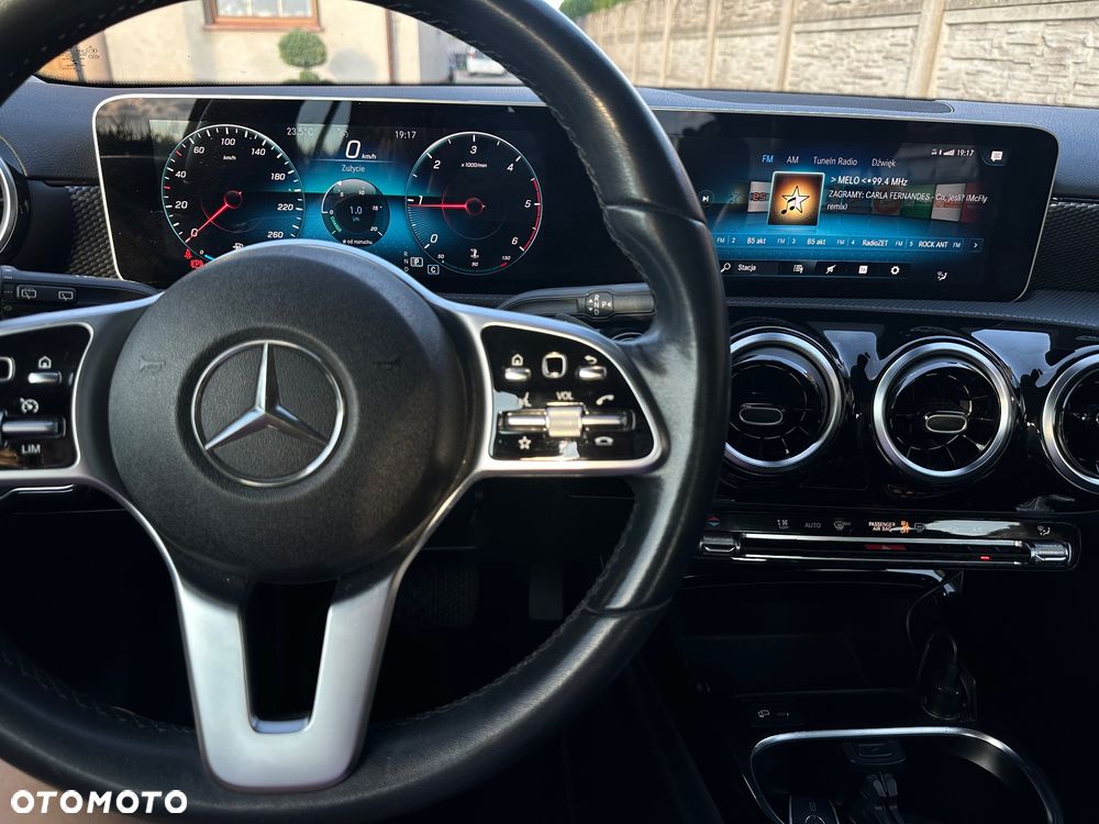 Mercedes-Benz Klasa A 180 d 7G-DCT - 9