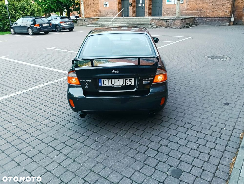 Subaru Legacy 2.0D RA 000 - 1